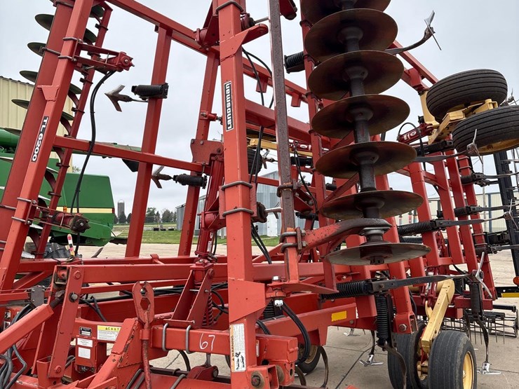 krause-tl-6200-24ft-soil-finisher-image-7