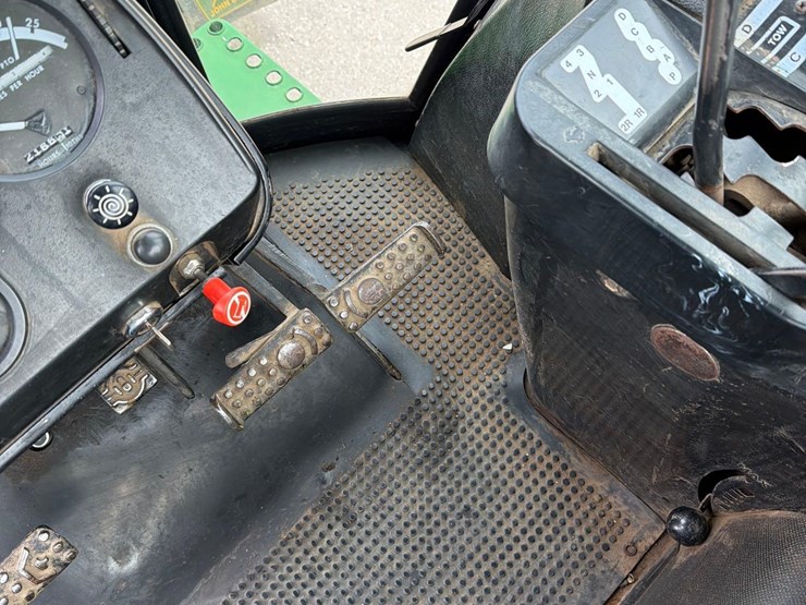 john-deere-4430-image-36