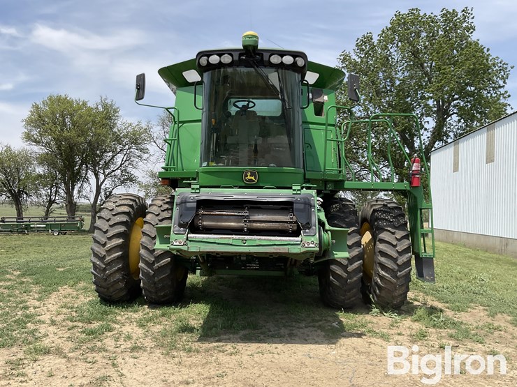 2009-john-deere-9770-sts-image-2