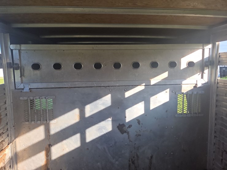2002-eby-ruffneck-8'x24'-aluminum-livestock-trailer-image-39