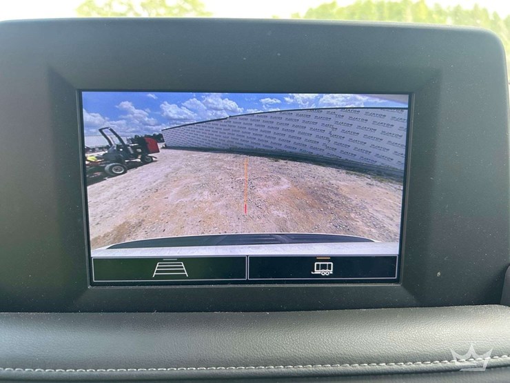 2023-chevrolet-tahoe-image-13