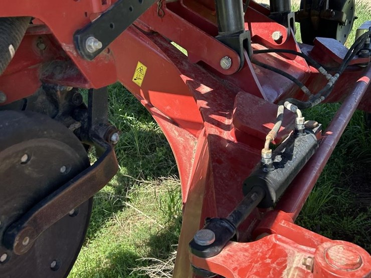2015-case-ih-1265-image-33