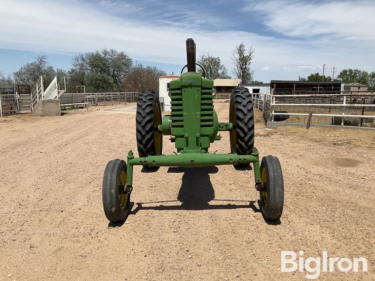 1951-john-deere-model-a-image-2