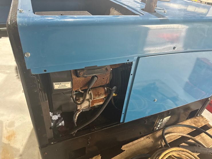 miller-bobcat-225-image-10
