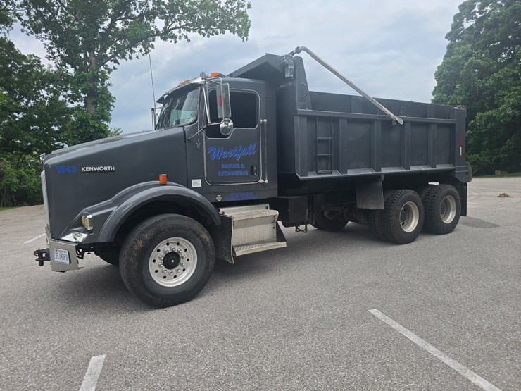 2003-kenworth-t800-image-4