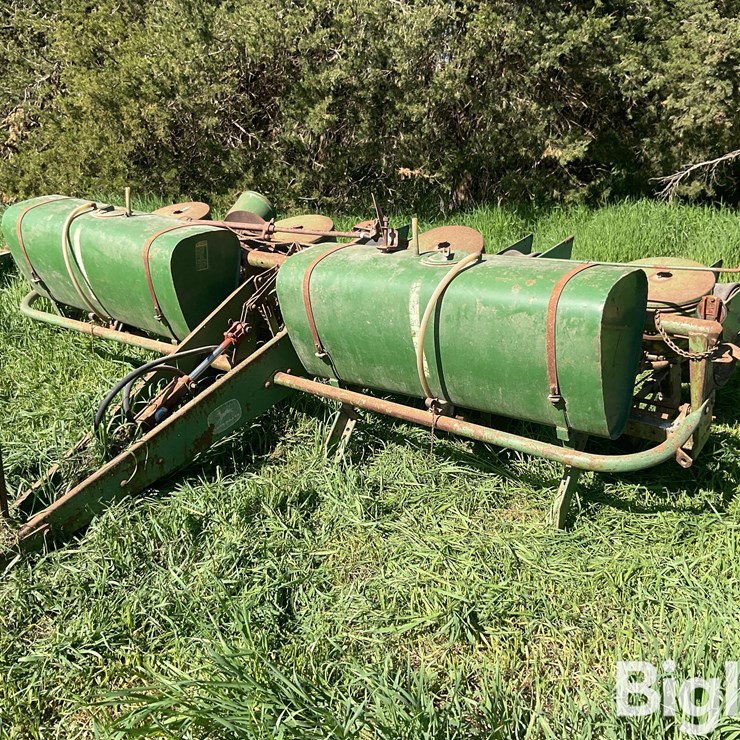 JOHN DEERE 494