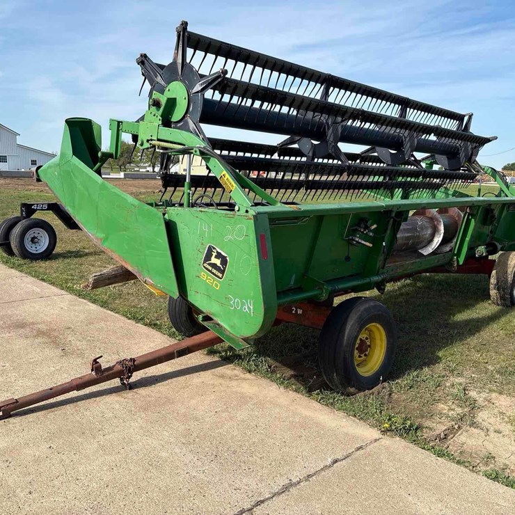 JOHN DEERE 920