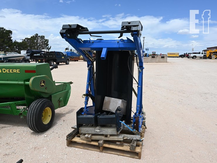 front-end-loader-attachment-unknown-image-4