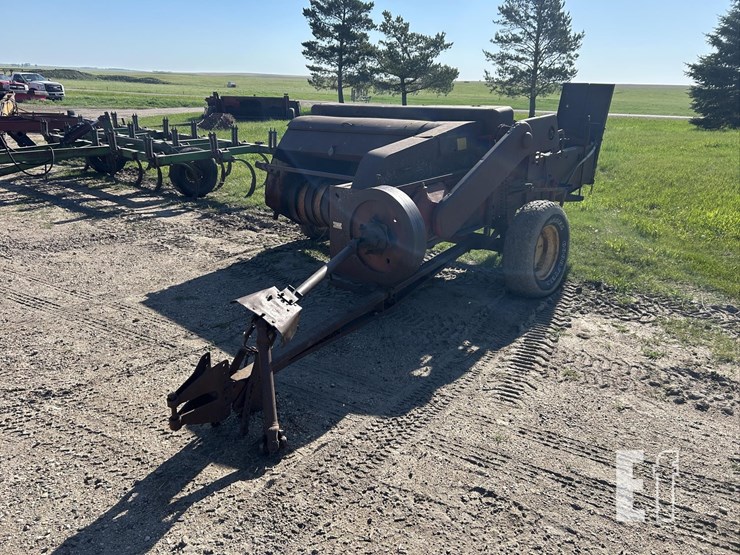 new-holland-68-image-1