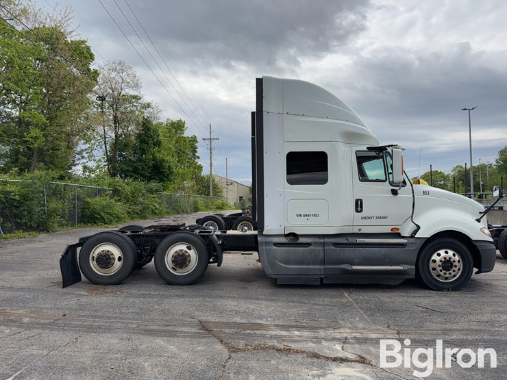 2016-international-prostar-image-4