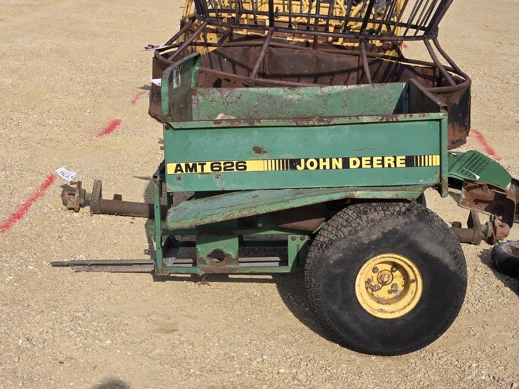 john-deere-gator-image-2
