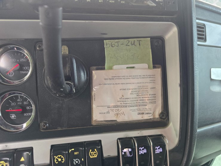 2015-kenworth-t800-image-68