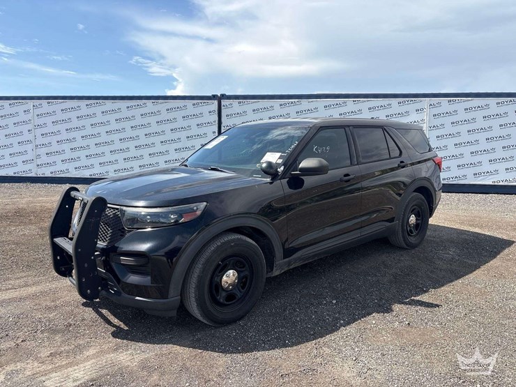 2020-ford-explorer-image-1