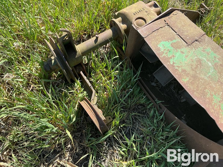 john-deere-5830-image-19