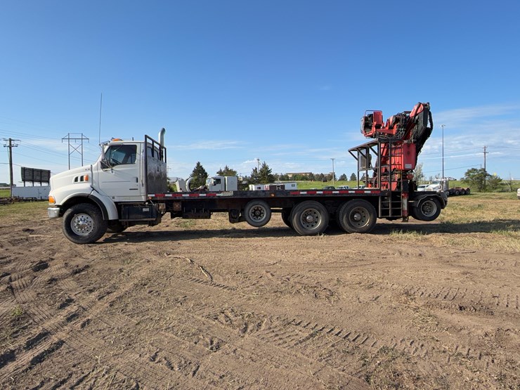 2003-sterling-lt9500-image-7