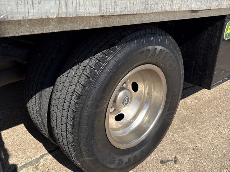 2000-ford-f350-image-26