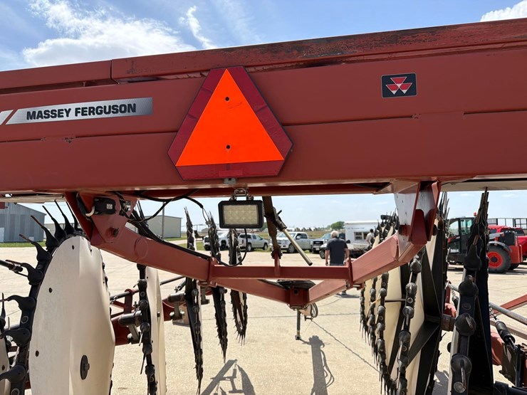massey-ferguson-5130-image-21