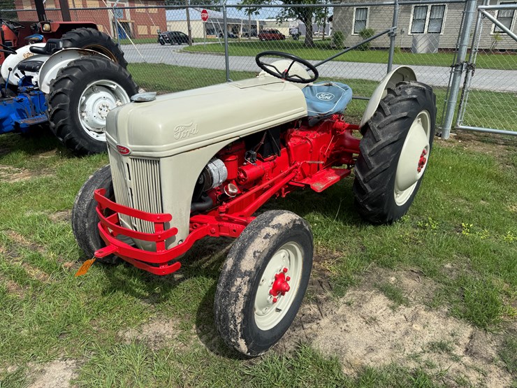 ford-8n-image-1