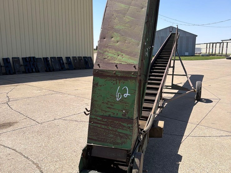 john-deere-350-image-4
