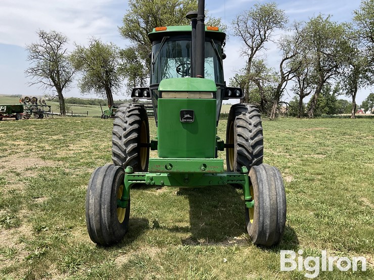 1988-john-deere-4450-image-2