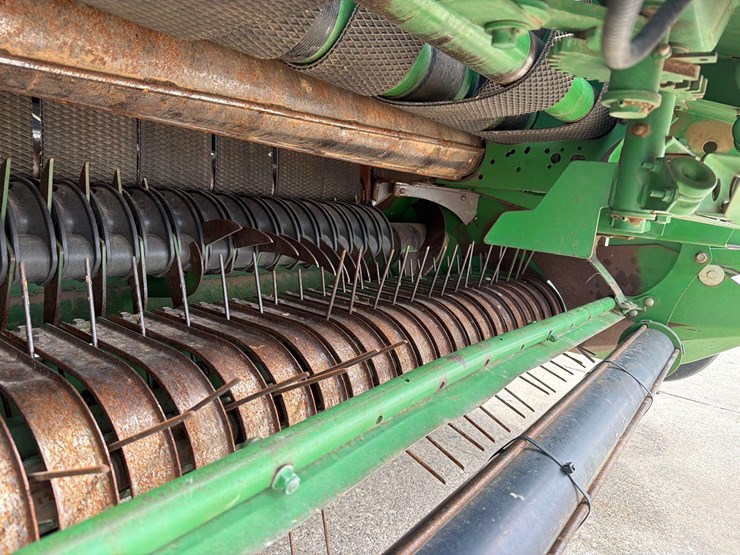 john-deere-568-image-15