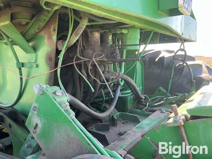 john-deere-5830-image-19