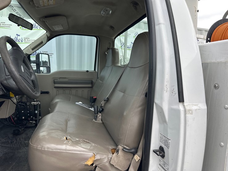 2008-ford-f550-image-9
