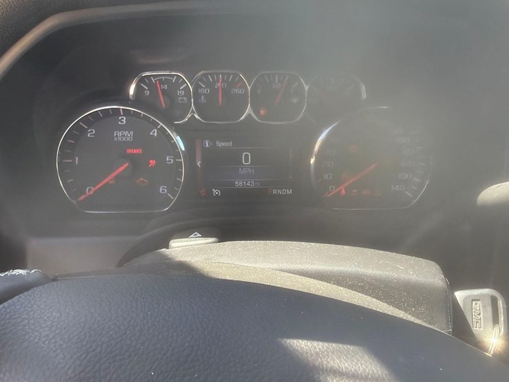 2014-gmc-sierra-1500-image-37