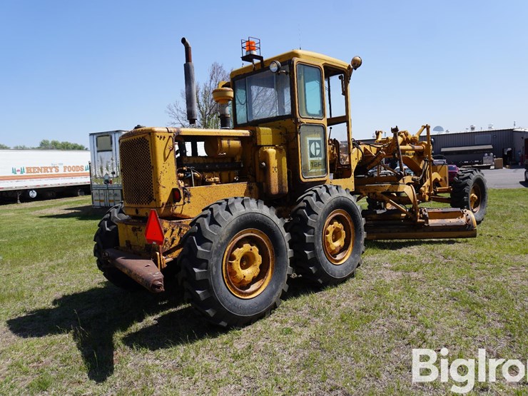 1968-caterpillar-12f-image-5