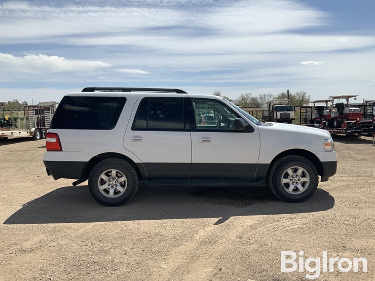 2013-ford-expedition-image-4