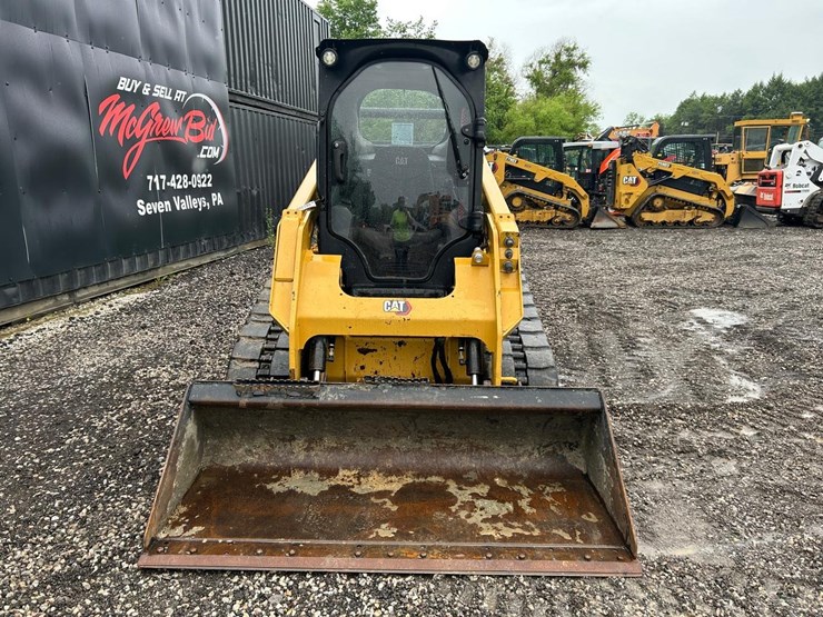 2022-caterpillar-259d3-image-7