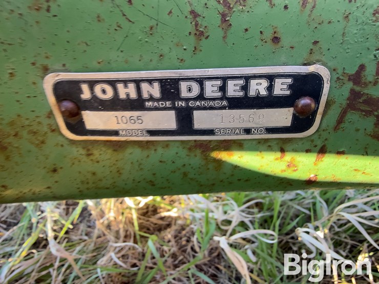 john-deere-1065-image-9