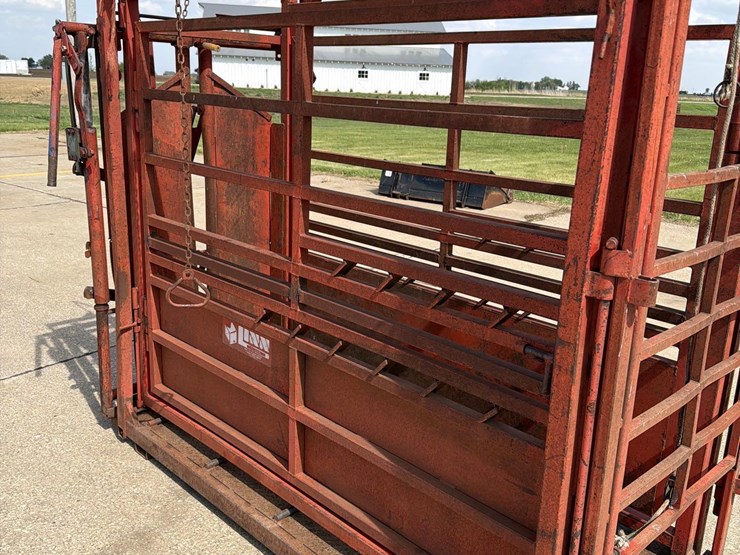 linn-7ft-cattle-working-chute-image-6