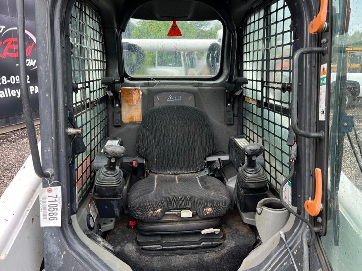 2018-bobcat-t770-image-16