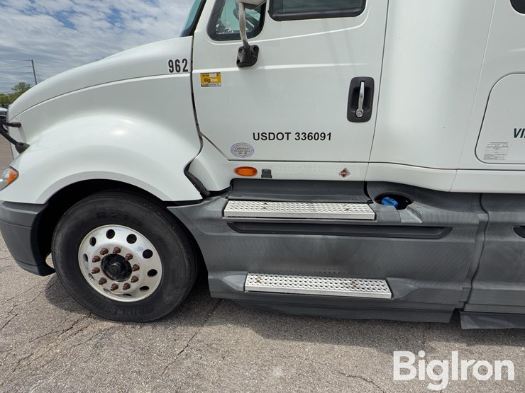 2016-international-prostar-image-20