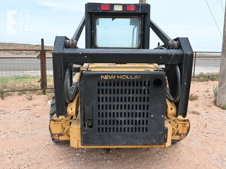 new-holland-658-image-8