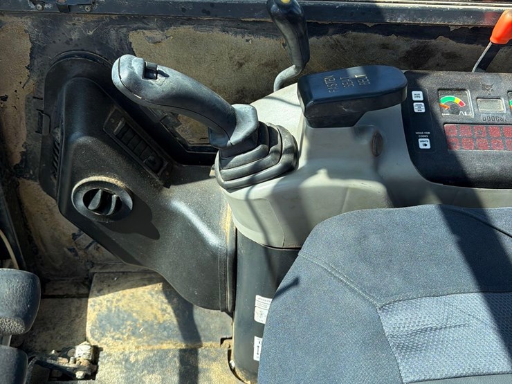 2001-bobcat-331e-image-41
