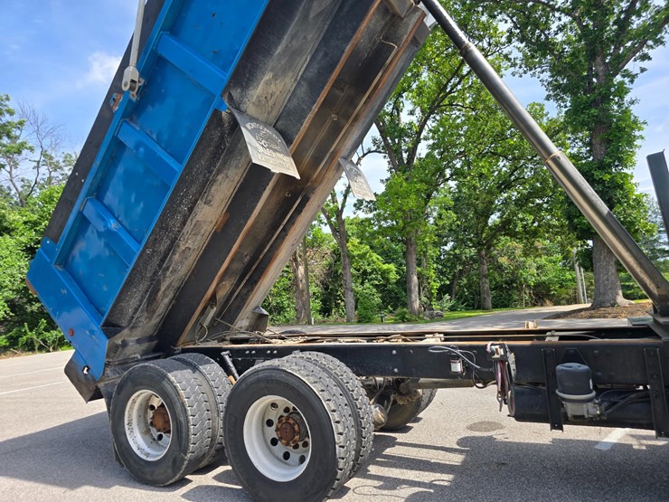 2003-kenworth-t800-image-53