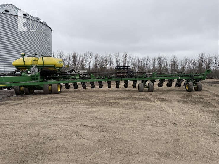2023-john-deere-db90-image-18