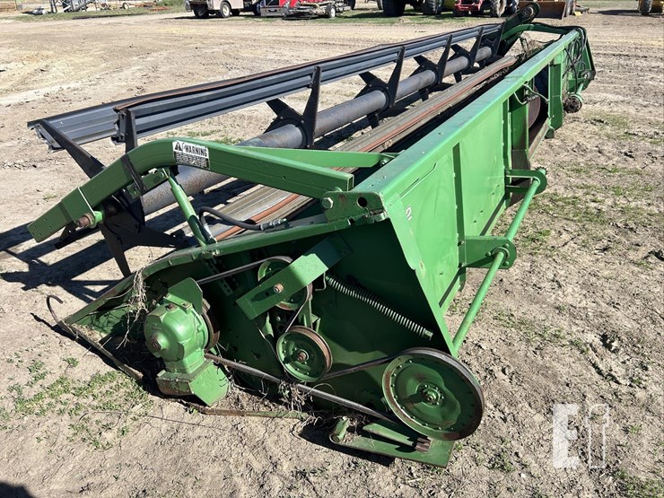 john-deere-224-image-6
