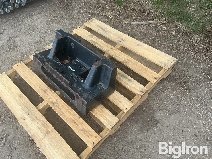 case-ih-87448319-weight-bracket-image-13