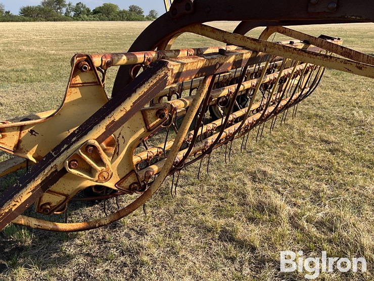 new-holland-56-image-18