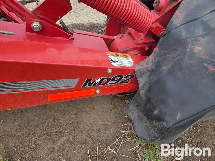 2014-case-ih-md92-image-16