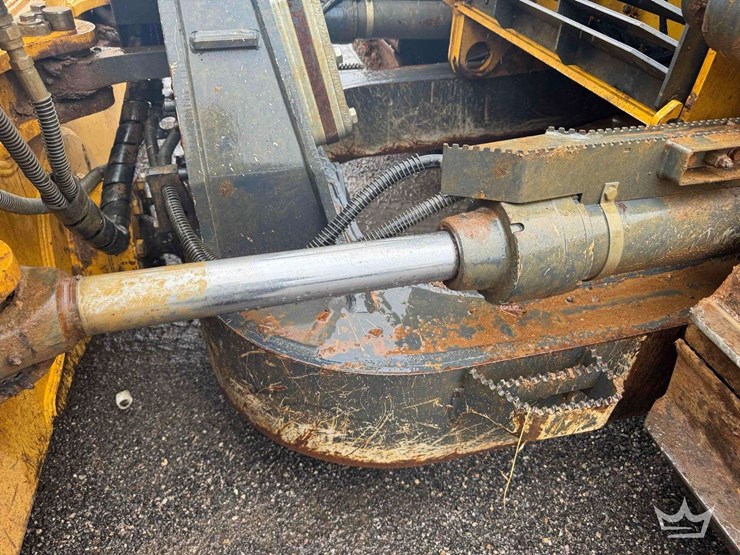 2021-deere-850l-wlt-image-37