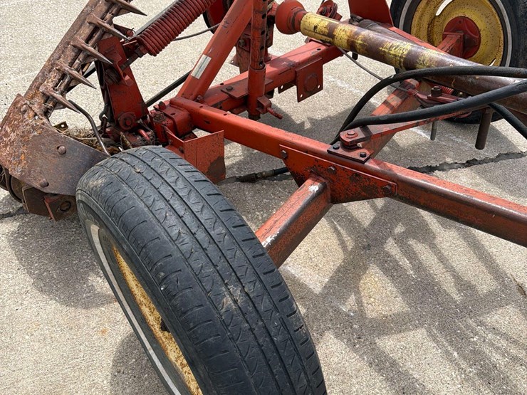 new-holland-456-image-11