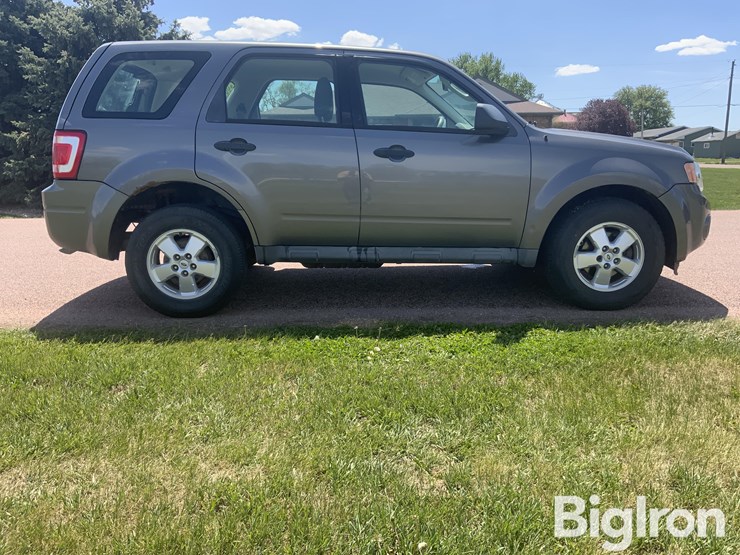 2009-ford-escape-xls-image-4