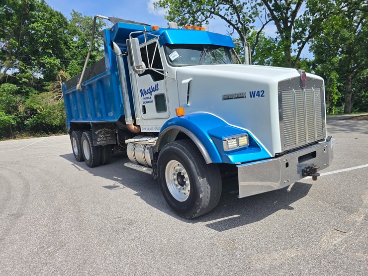 2003-kenworth-t800-image-29