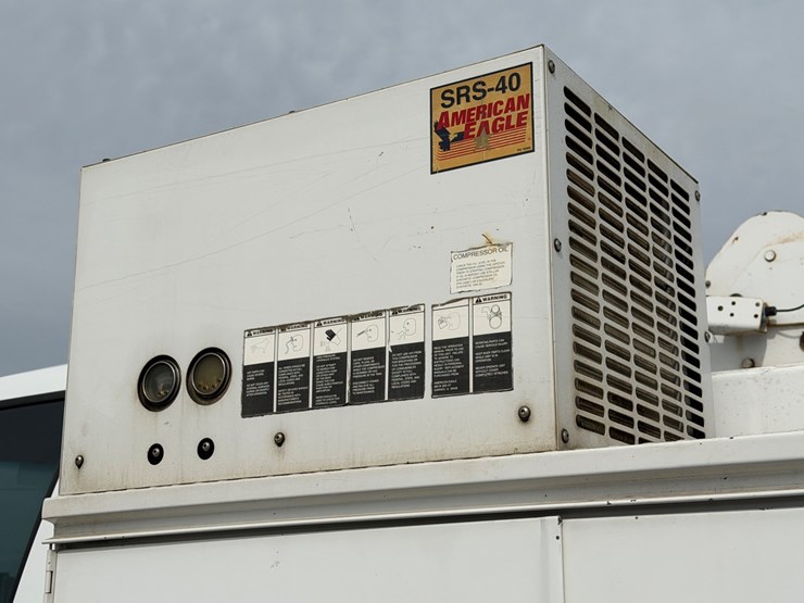 2008-ford-f750-image-19