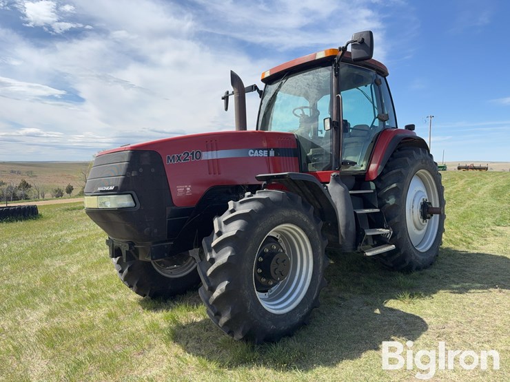 case-ih-mx210-image-1
