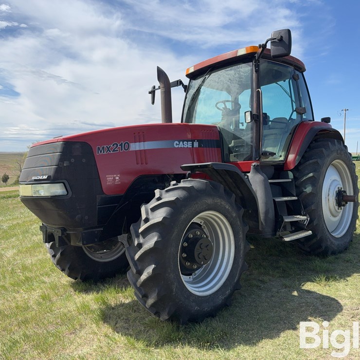 CASE IH MX210